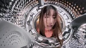 台湾网红人气女优【Saki 紗季】水电工强制入侵干进洗衣机说干就干干干