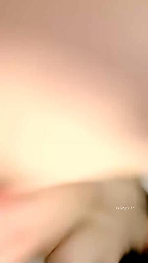 #菲菲 G奶巨乳校花学妹 蜜穴蝴蝶逼抽插自慰