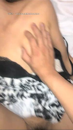 迷人的小姐姐